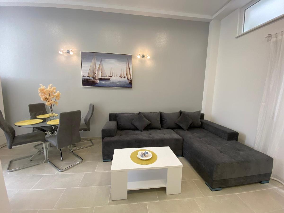 נובליה City Center Gajac מראה חיצוני תמונה